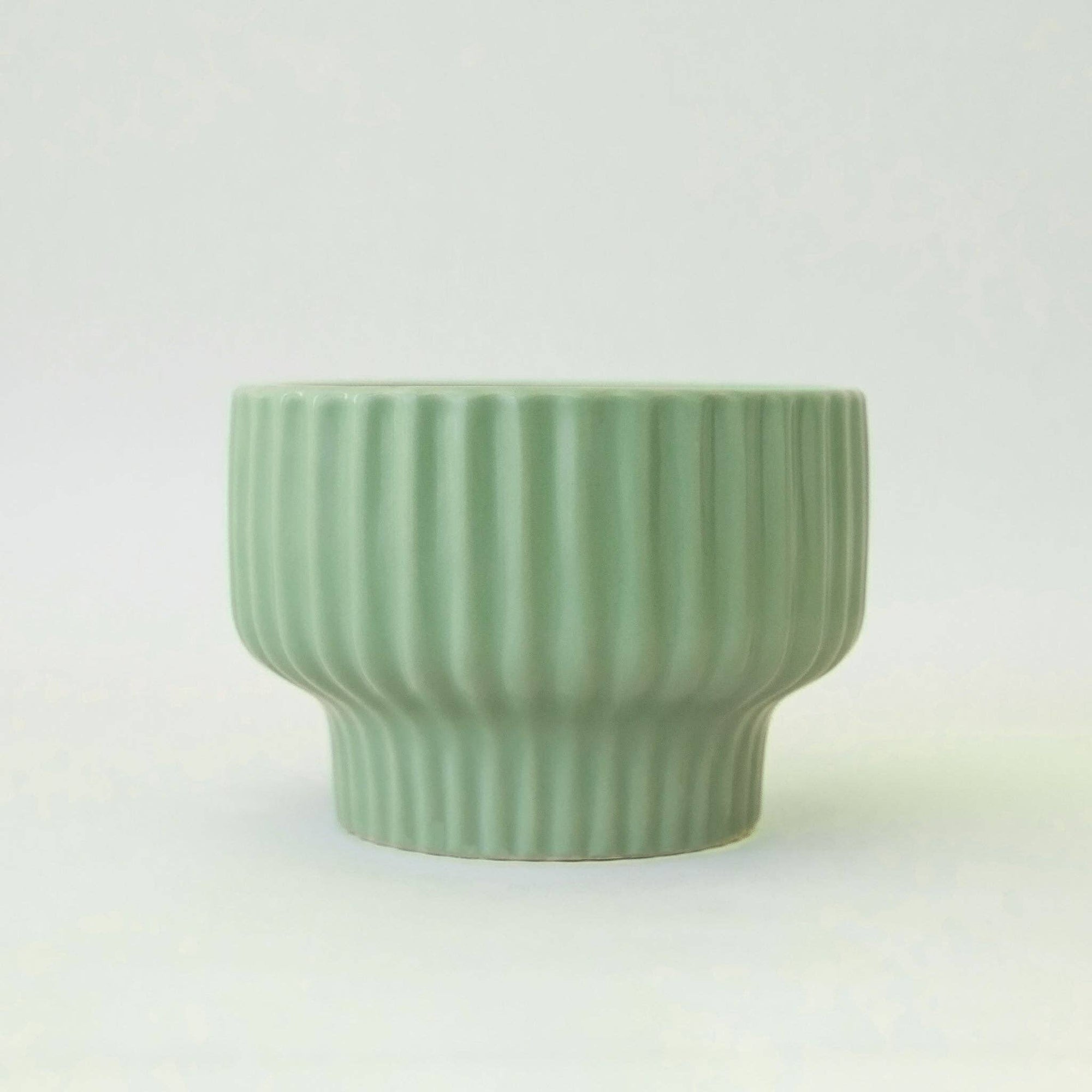 Presley Pedestal Pot | Jade: 8 inch