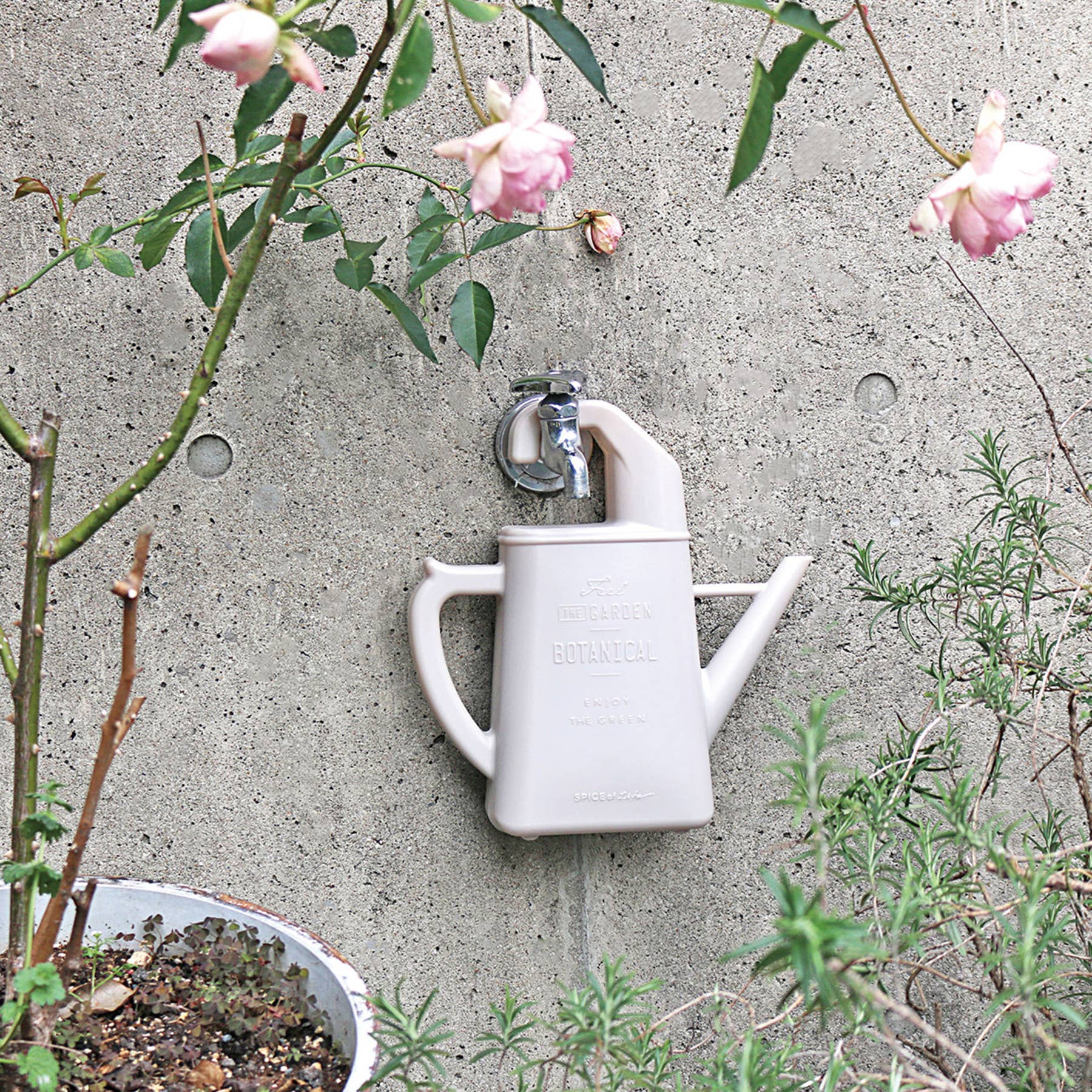 Hook Watering Can 1.7L: Beige