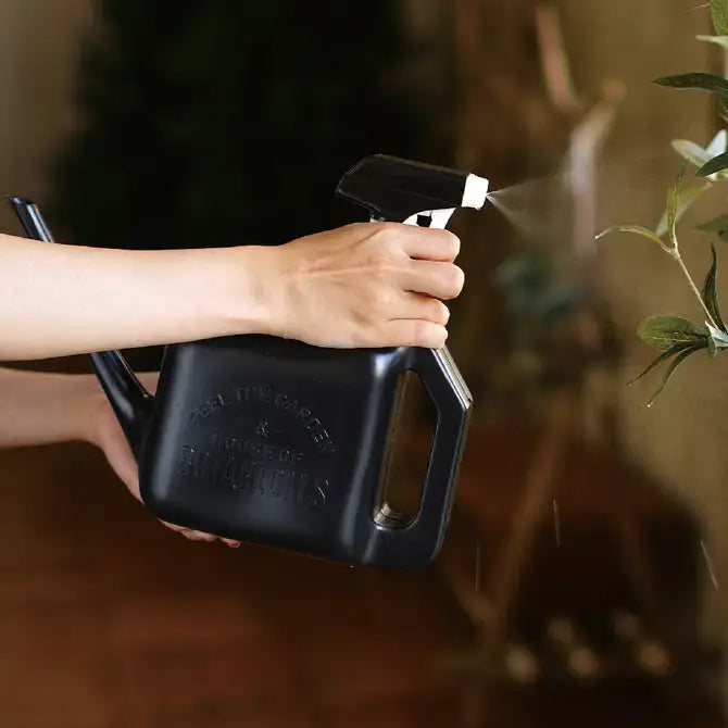 Spray Sprinkler: Cream