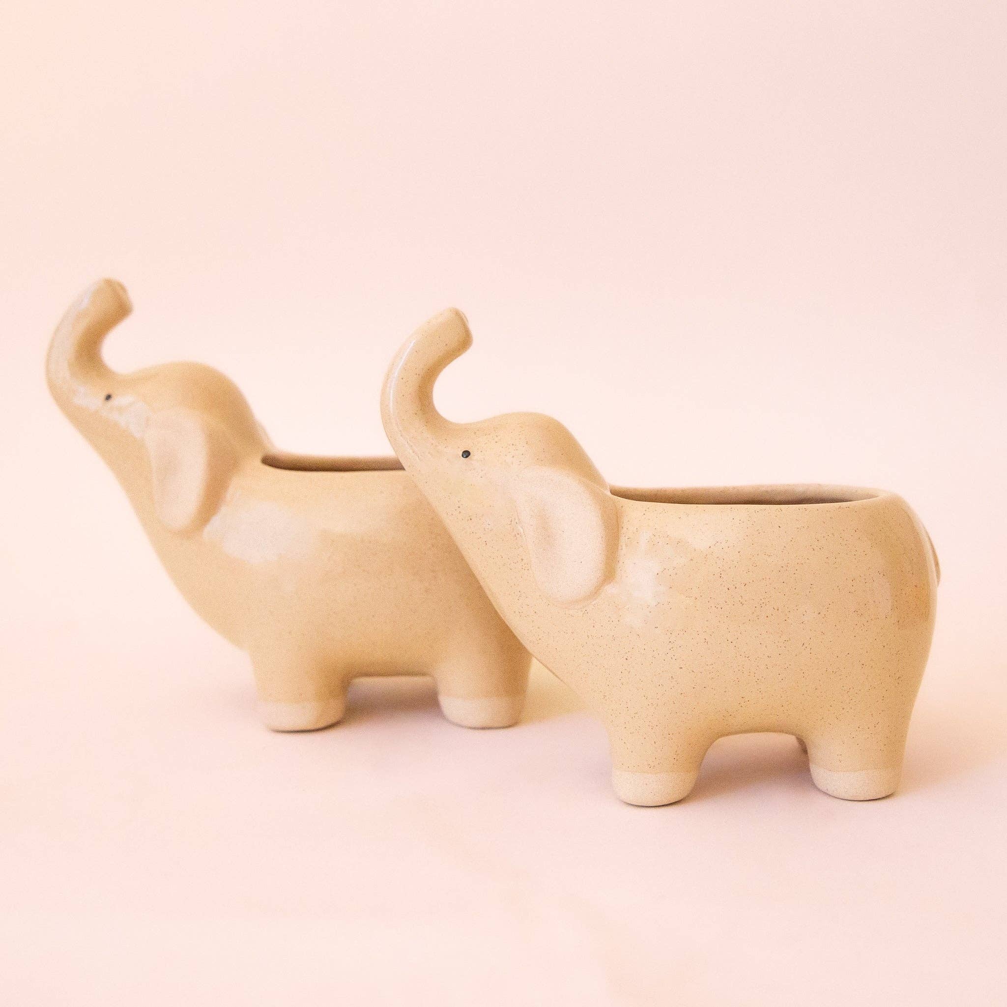 Elephant Planter | Sand: S